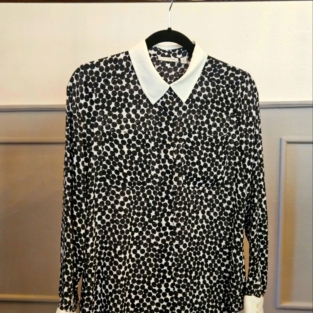 Halogen blouse, size petite Small,  white with black polka dots